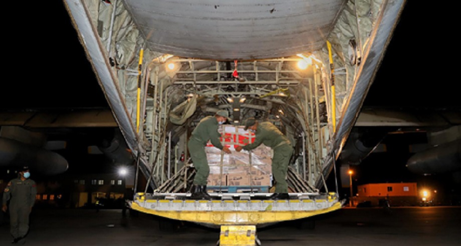 مغادرة طائرات محملة بمساعدات غذائية لفائدة القوات المسلحة اللبنانية والشعب اللبناني