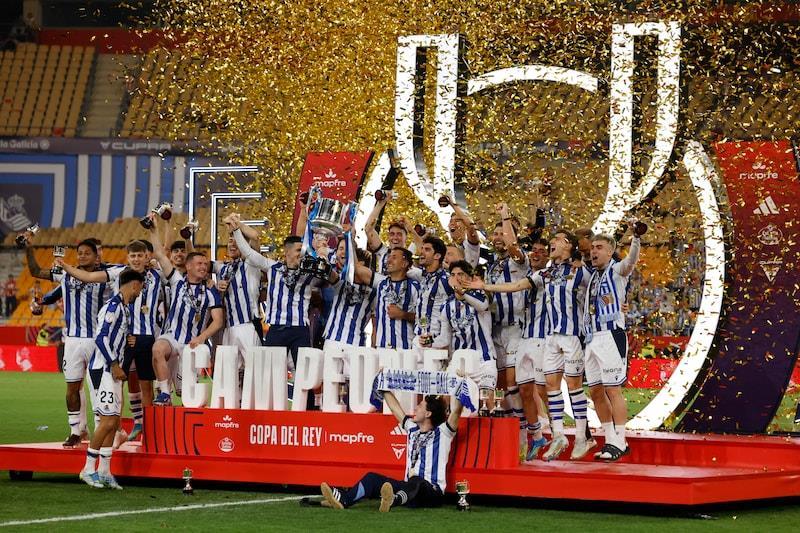 كأس ملك إسبانيا .. ريال سوسييداد يتوج باللقب الرابع في تاريخه على حساب أتلتيكو مدريد