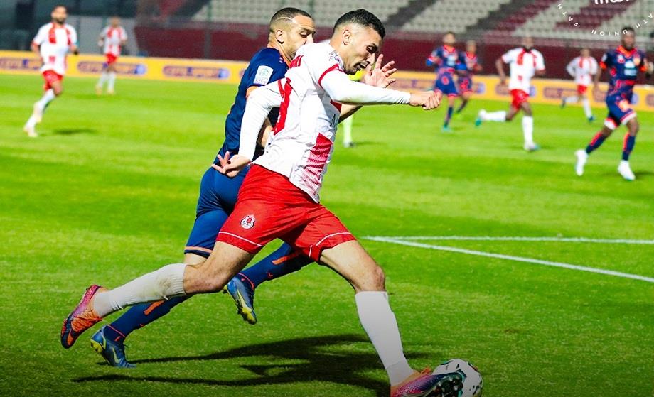 الفتح يعمق جراح الدفاع الجديدي بخماسية