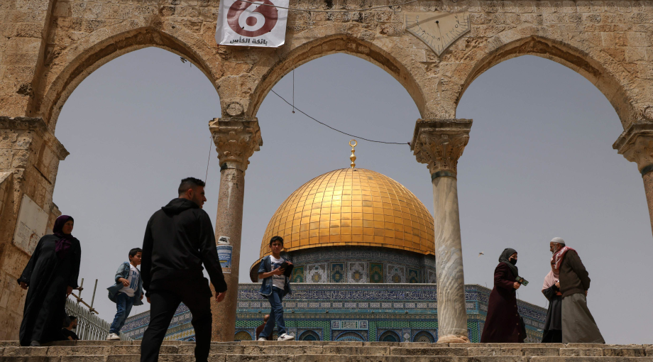 البرلمان العربي يدين الانتهاكات الخطيرة للاحتلال الإسرائيلي بالمسجد الأقصى