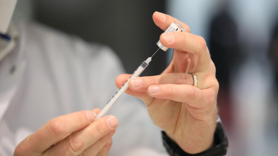 Covid-19: le Québec compte instaurer une taxe pour les non-vaccinés