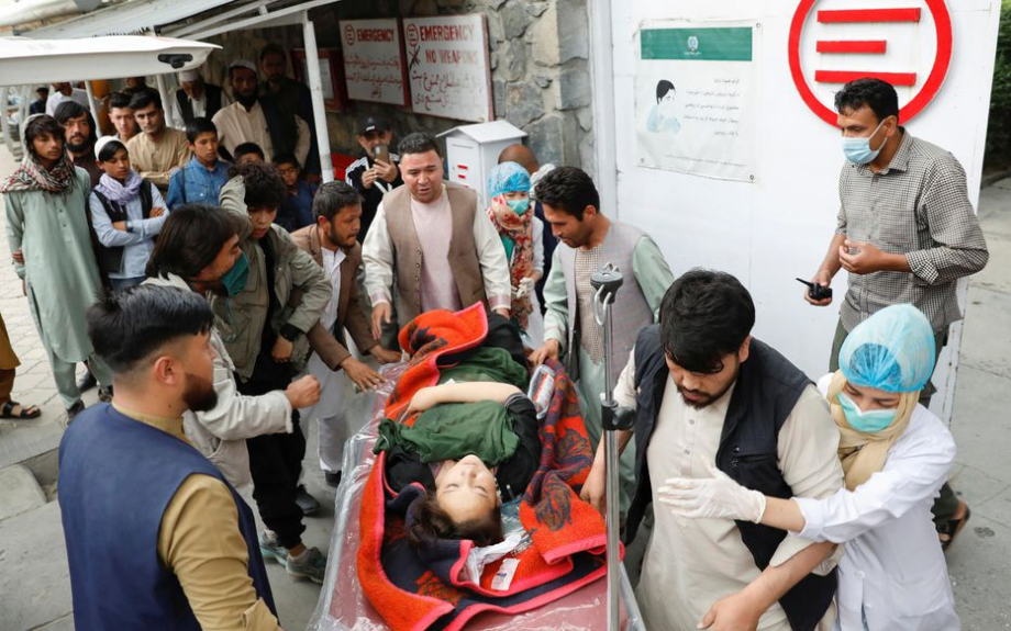 Afghanistan: une explosion devant une école à Kaboul fait au moins 25 morts