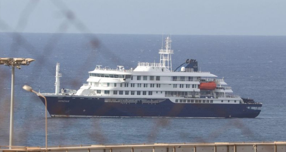 Hantavirus : cinq Français évacués du navire de croisière MV Hondius vers la France