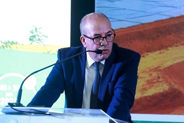 Essaouira : Ahmed El Bouari s’informe de l’état d’avancement de programmes de développement de la filière de l’arganier Essaouira : Ahmed El Bouari s’informe de l’état d’avancement de programmes de développement de la filière de l’arganier