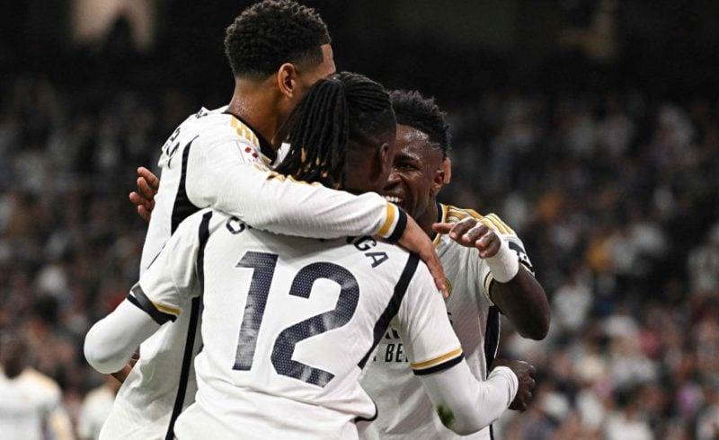 ريال مدريد يفوز على ألافيس بخماسية نظيفة