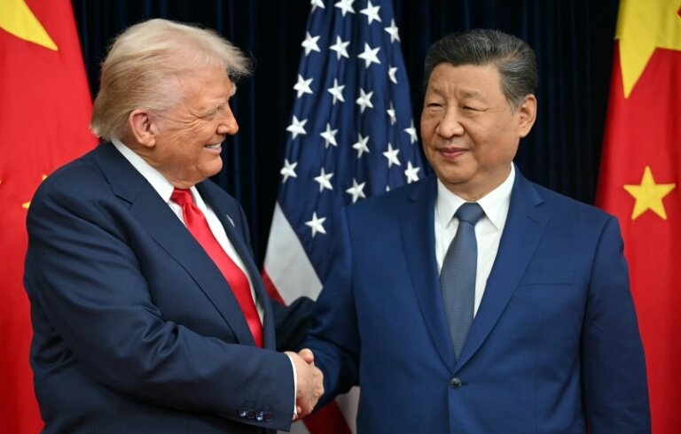 Xi et Trump affichent leur volonté de stabiliser les relations malgré des différends persistants