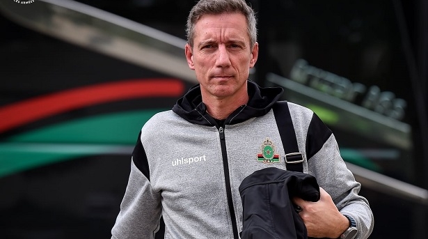L'entraîneur de l’AS FAR : "Il faut oublier le résultat du match aller et se préparer pour le retour devant notre public" L'entraîneur de l’AS FAR : "Il faut oublier le résultat du match aller et se préparer pour le retour devant notre public"