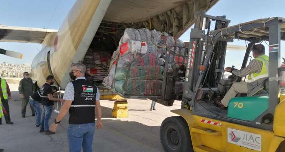 Ramallah: remise de l'aide humanitaire marocaine à l'Autorité nationale palestinienne