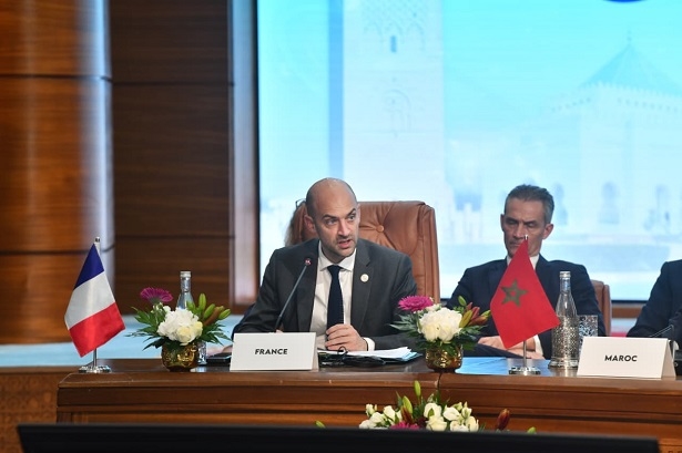 وزير الخارجية الفرنسي: المملكة المغربية فاعل رئيسي في مجال حفظ السلام