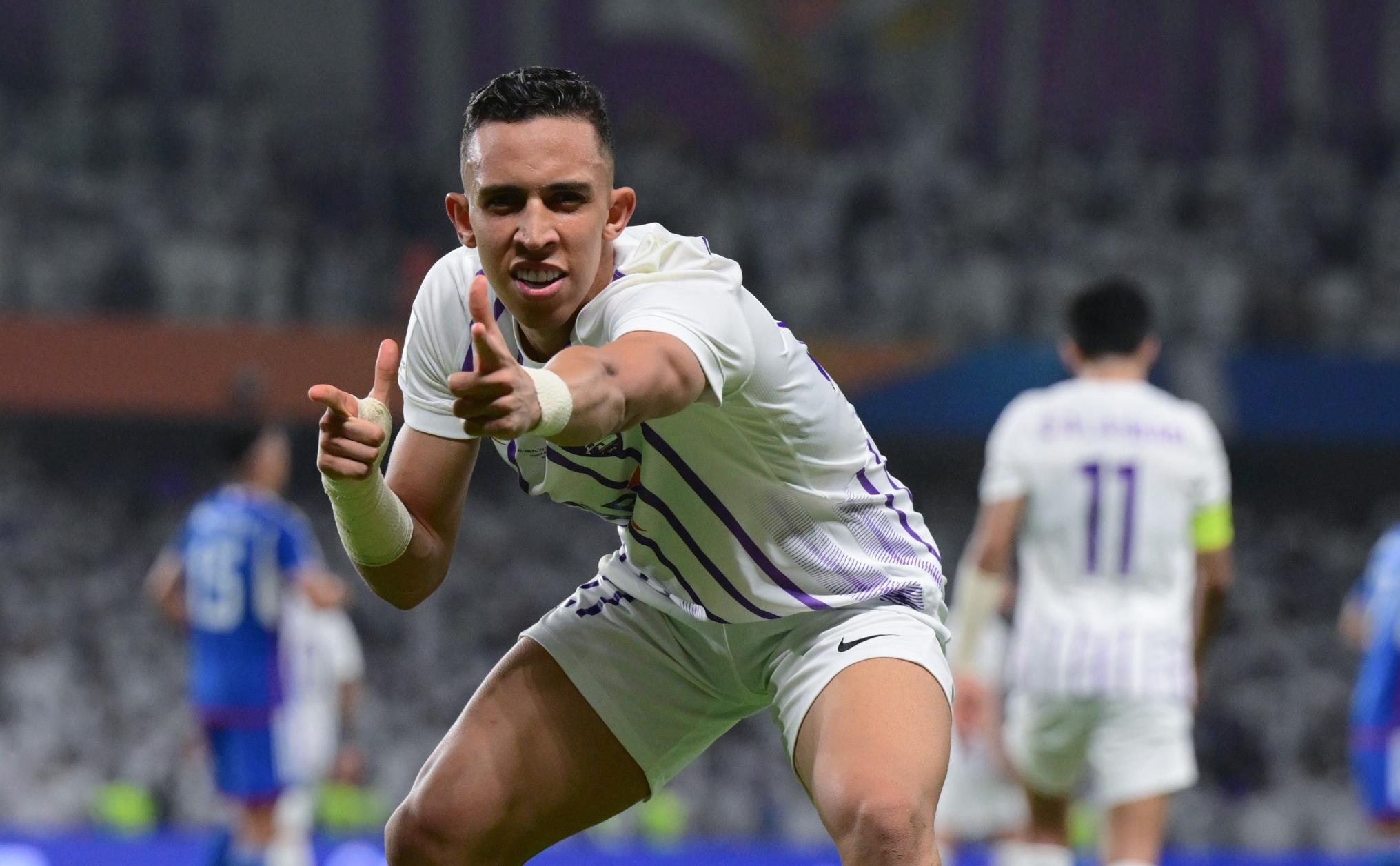 سفيان رحيمي في نادي العين الإماراتي