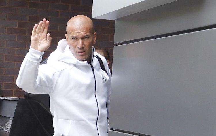 À la surprise générale, Zidane quitte le Real Madrid