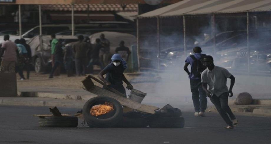 Violence au Sénégal: la Gambie appelle à la retenue et à l'apaisement