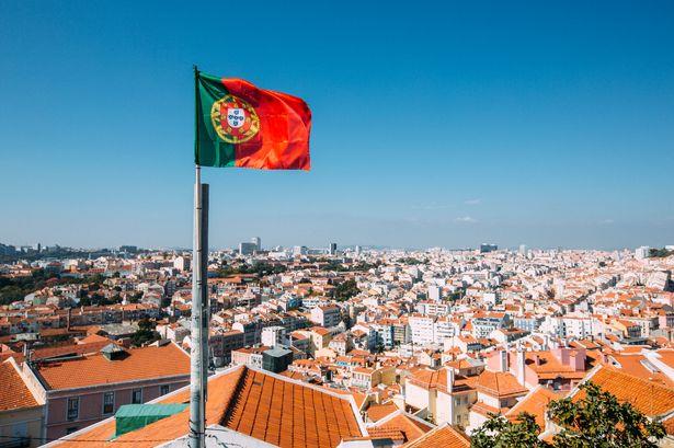 Pandémie: le Portugal retiré de la liste verte des voyages au Royaume-Uni