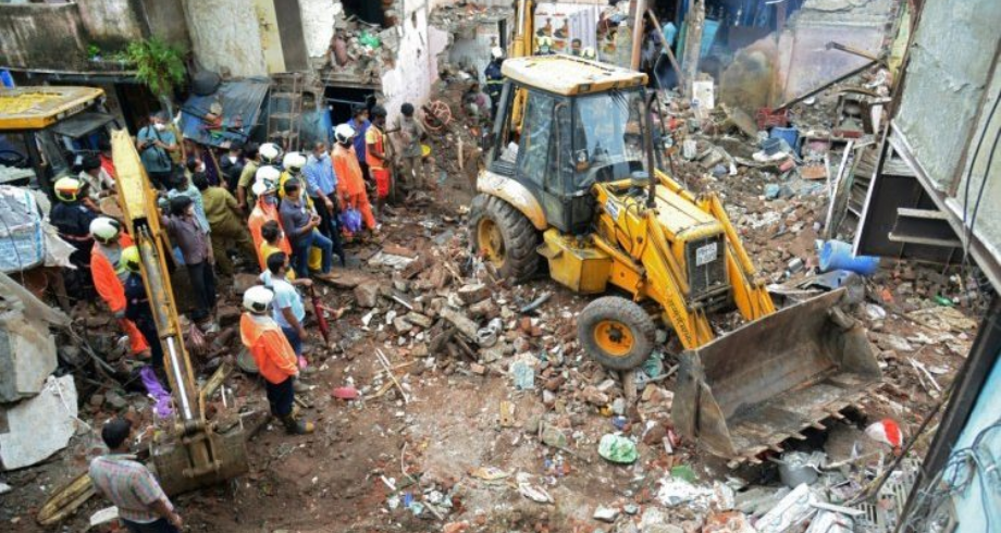 الهند .. 11 قتيلا على الأقل وسبعة جرحى إثر انهيار مبنى في بومباي