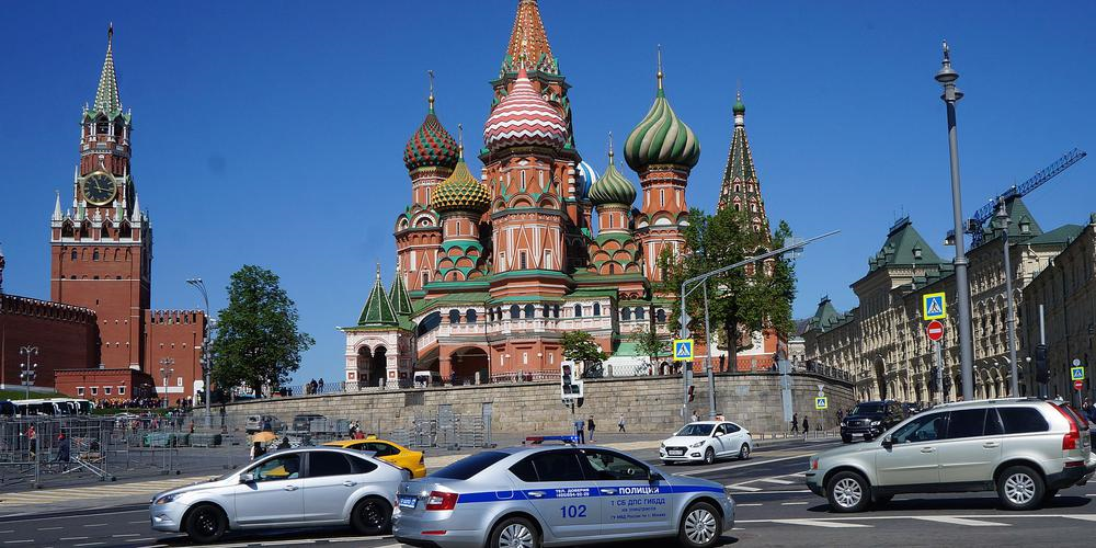 Covid: la ville de Moscou ordonne ses premières restrictions sanitaires depuis l'été