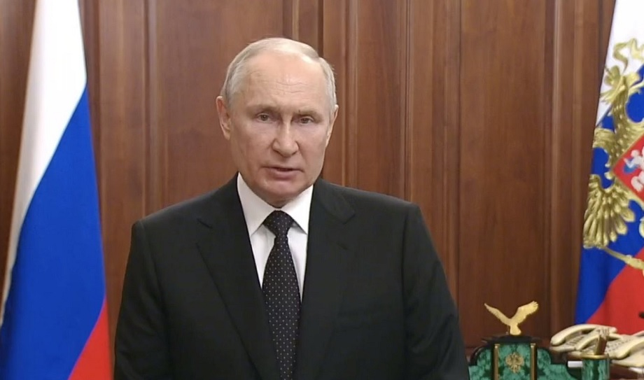 Poutine annonce sa candidature à la présidentielle de 2024