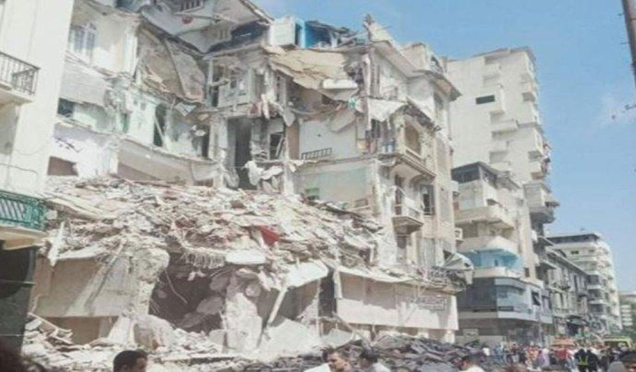 Egypte: quatre morts dans l'effondrement d'un immeuble à Alexandrie