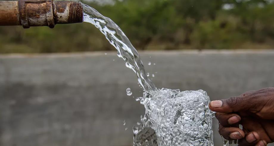 تقرير: مليارات الأشخاص مهددون بالحرمان من مياه الشرب وخدمات الصرف الصحي والنظافة بحلول 2030