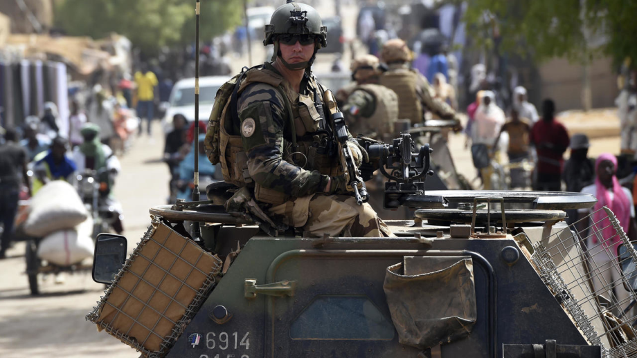 Sahel: la France annonce la reprise de sa coopération avec les forces armées maliennes