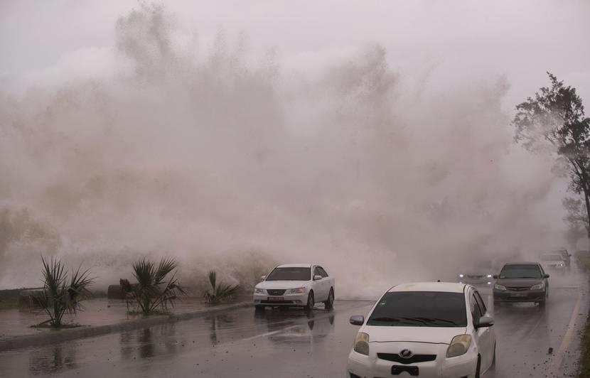 إعلان حالة الطوارئ في ولاية فلوريدا استعدادا لمواجهة العاصفة "إلسا"