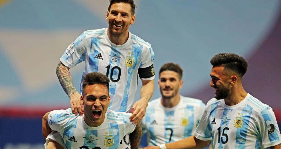 الأرجنتين تتفوق على كولومبيا وتلحق بالبرازيل إلى نهائي كوبا أمريكا