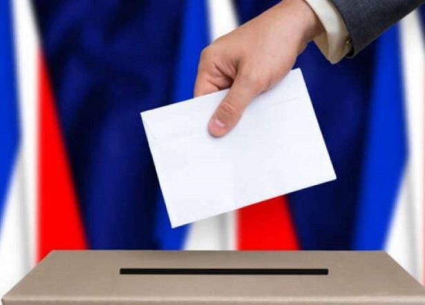 فرنسا تحدد موعد الانتخابات الرئاسية