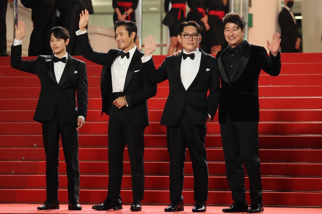 Alerte au virus: un film catastrophe sud-coréen fait trembler Cannes