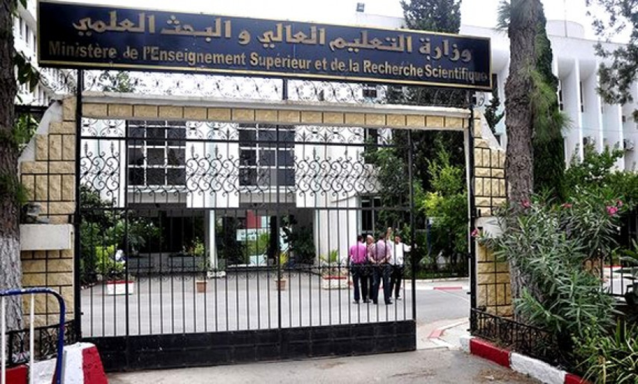 Algérie/Covid-19: suspension de toute activité pédagogique dans les établissements supérieurs