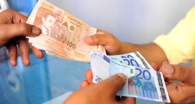 جازولي: حجم التحويلات المالية لمغاربة العالم بلغت السنة الماضية 100 مليار درهم