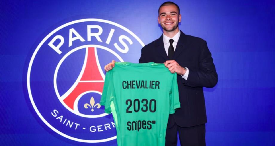 Le PSG accueille un nouveau portier.. Lucas Chevalier