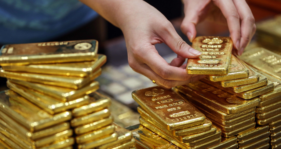 تراجع أسعار الذهب في ظل مؤشرات بشأن رفع الفائدة في الولايات المتحدة