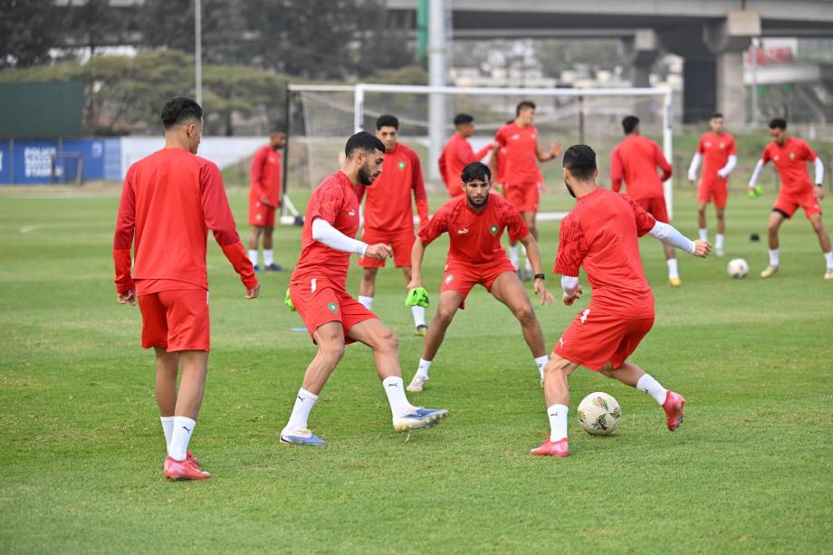 CHAN 2024: dernière séance d’entraînement des Lions de l’Atlas avant le match contre la Zambie CHAN 2024: dernière séance d’entraînement des Lions de l’Atlas avant le match contre la Zambie