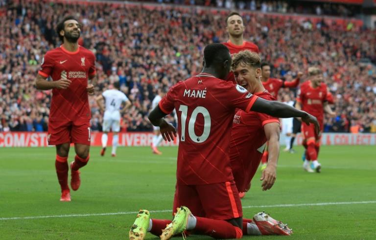 Angleterre: Liverpool bat Burnley (2-0)