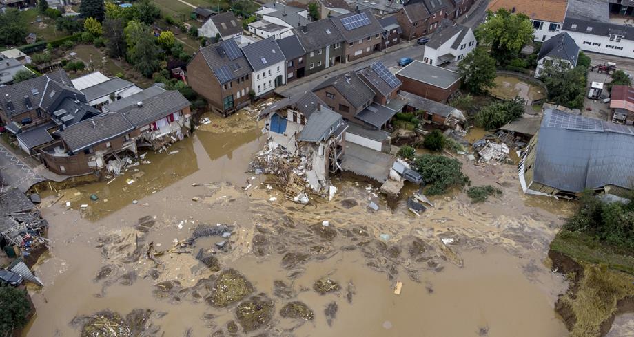 الاحترار المناخي زاد احتمالات وشدة فيضانات الصيف بأوروبا