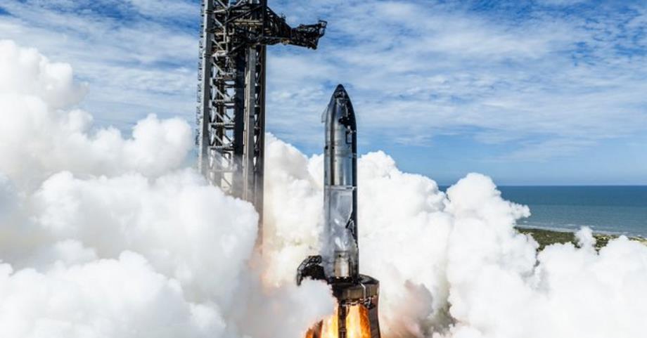USA : Vol test réussi pour la mégafusée Starship de SpaceX