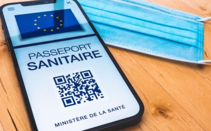 France: le Parlement valide la prolongation du "pass sanitaire" jusqu'à l’été 2022
