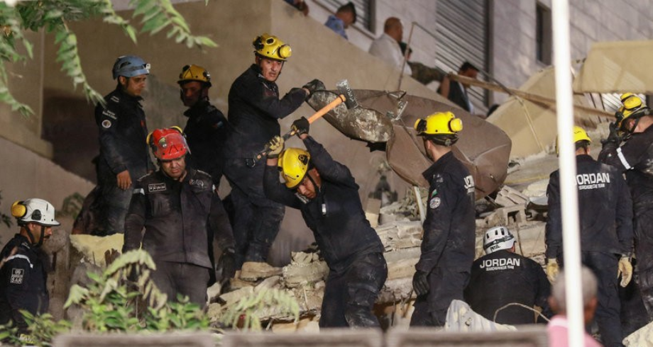 ارتفاع حصيلة ضحايا انهيار بناية سكنية بالأردن إلى 5 وفيات