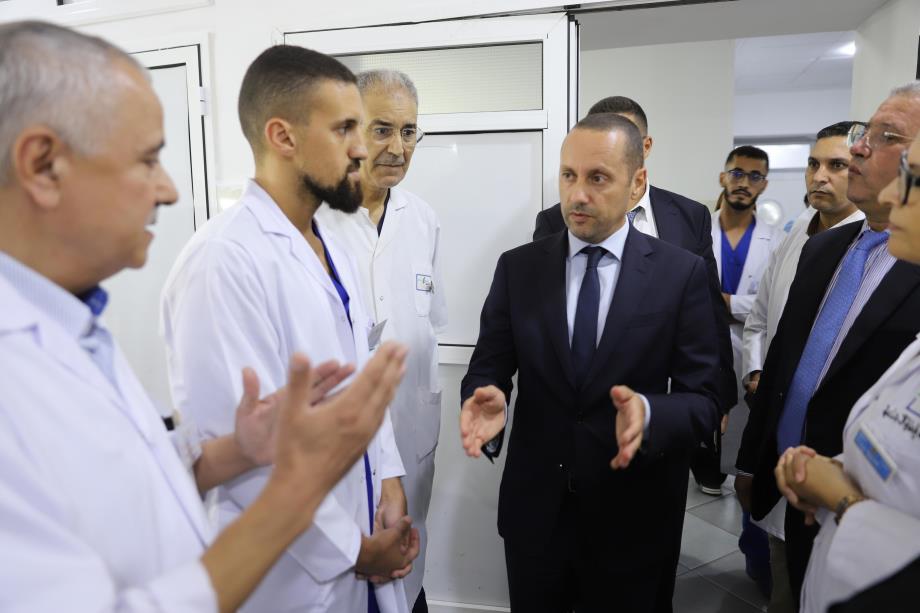 Tehraoui visite des établissements sanitaires des provinces de Nador et de Driouch Tehraoui visite des établissements sanitaires des provinces de Nador et de Driouch