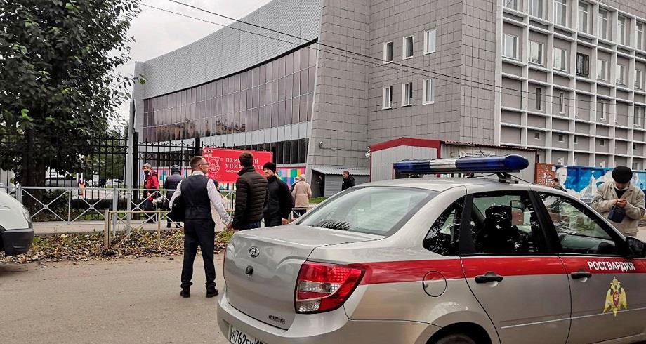 Huit morts dans une fusillade dans une université russe