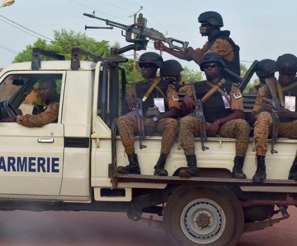 Burkina Faso : Damiba appelle les populations à la prudence et au calme