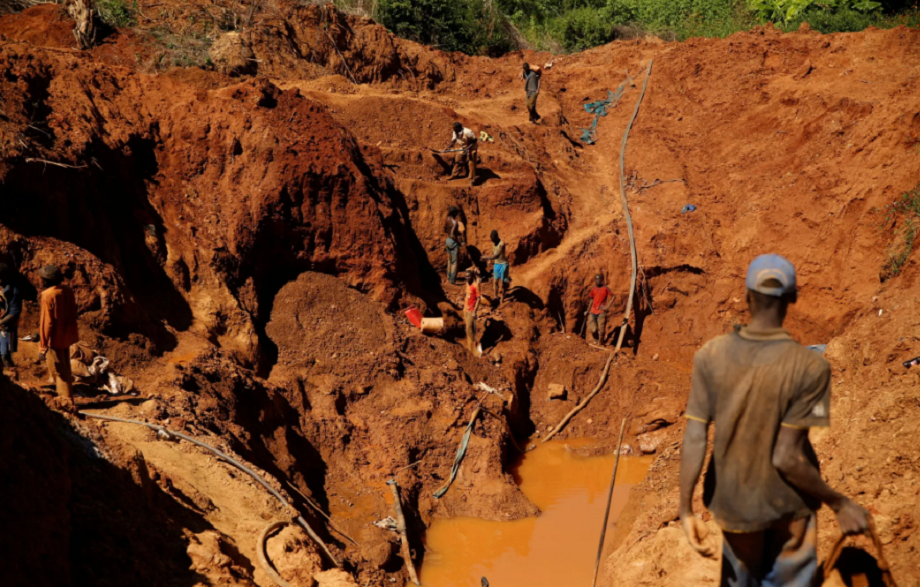 Zimbabwe: six morts dans l’effondrement d’une mine