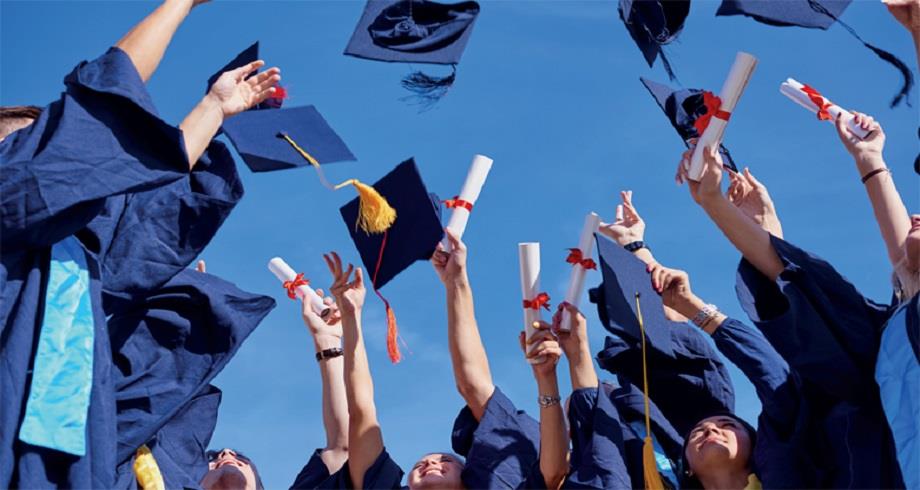OCDE : record du taux de diplômés de l’enseignement supérieur