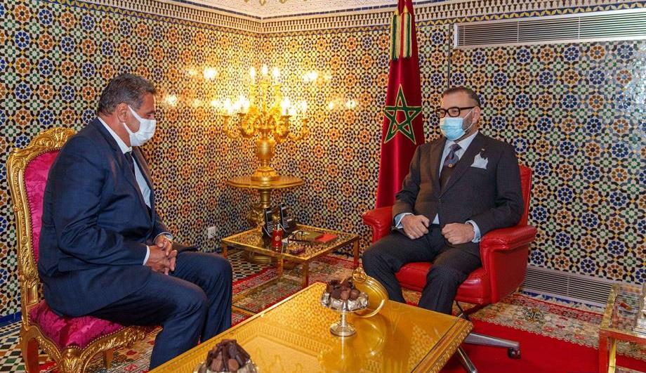 أخنوش يؤكد عزم الحكومة على أن تكون في مستوى طموح الملك محمد السادس