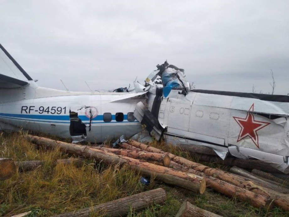 Russie: un avion s'écrase dans le centre du pays, 15 morts