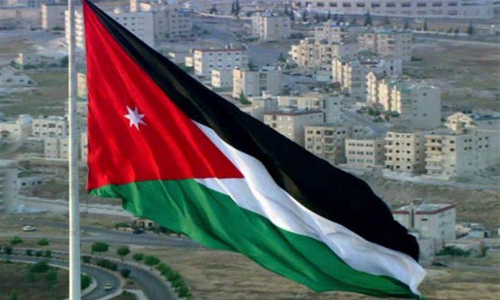 استقالة أعضاء الحكومة الأردنية تمهيدا لإجراء تعديل وزاري