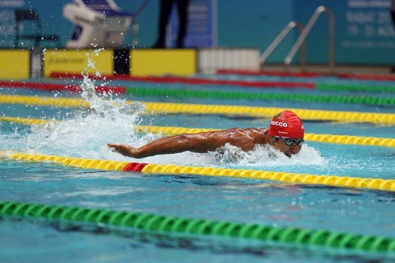 المغرب يفوز بأول ميدالية ذهبية له في البطولة الإفريقية للسباحة بغانا