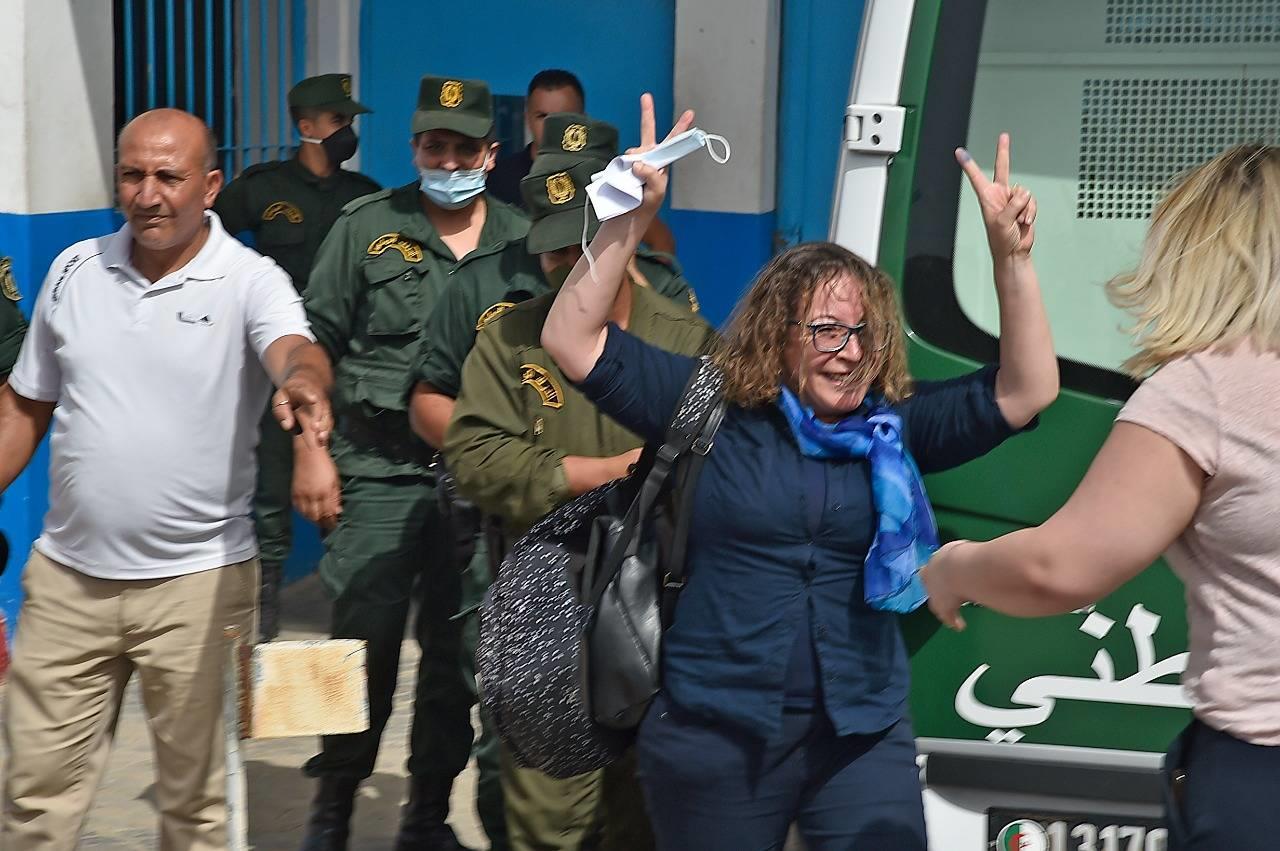تأكيد حكم بالسجن سنتين في حق ناشطة سياسية بالجزائر