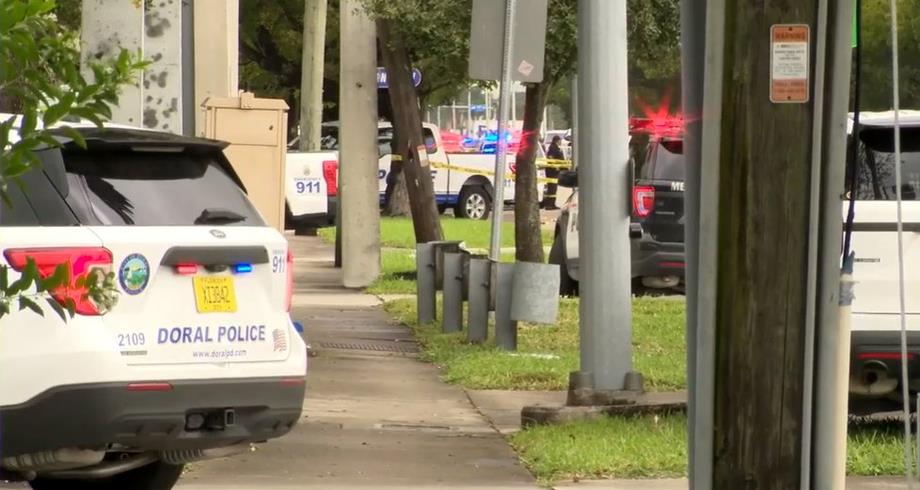 إصابة شرطيين ومقتل مهاجمهما في تبادل لإطلاق النار بولاية فلوريدا