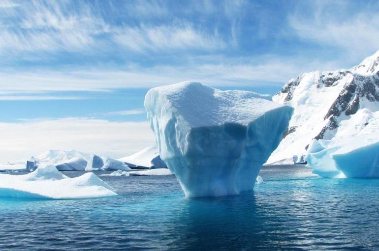 ذوبان الجليد في غرينلاند يفاقم خطر الفيضانات في العالم