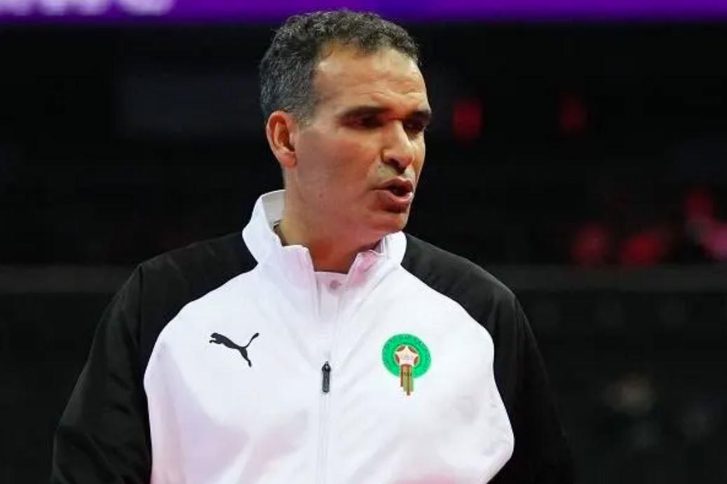 هشام الدكيك: الانتصار على أفغانستان ثمرة الانضباط التكتيكي والاستعداد الجيد هشام الدكيك: الانتصار على أفغانستان ثمرة الانضباط التكتيكي والاستعداد الجيد